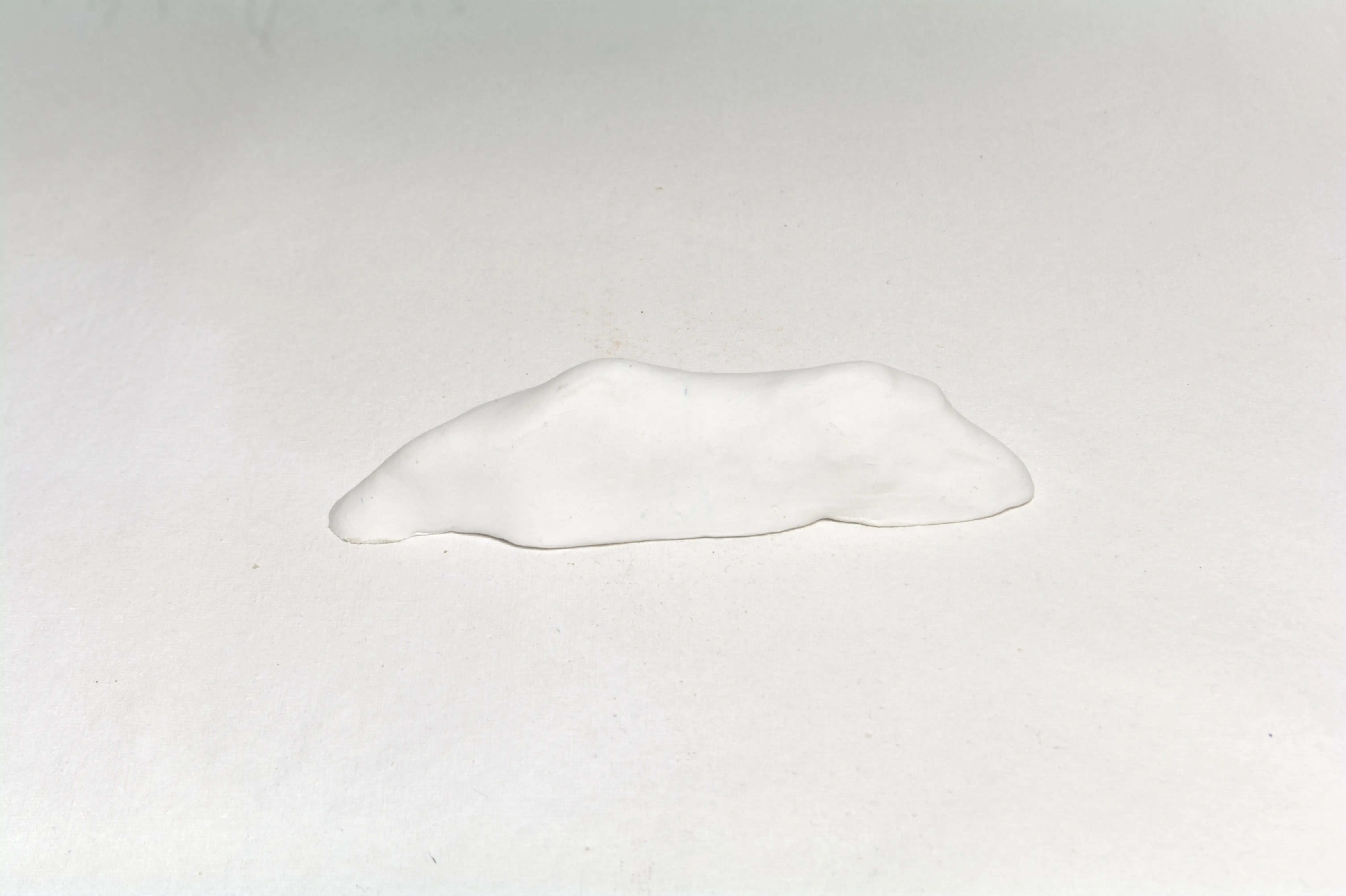 Form-06-Mountain-2-(2), 2022, Clay, acrylic.webp