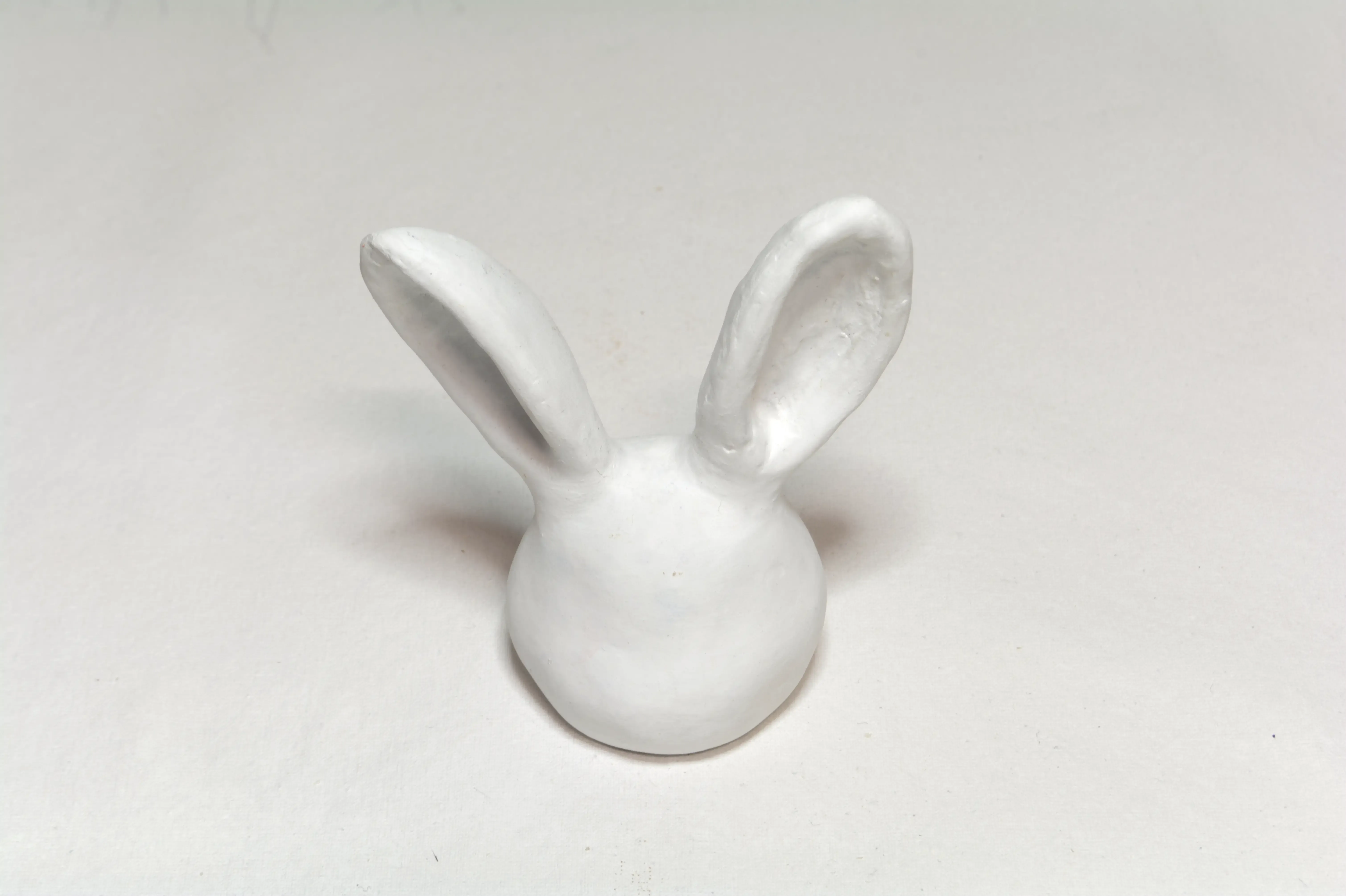 Form-15-Rabbit, 2022, Clay, acrylic.webp